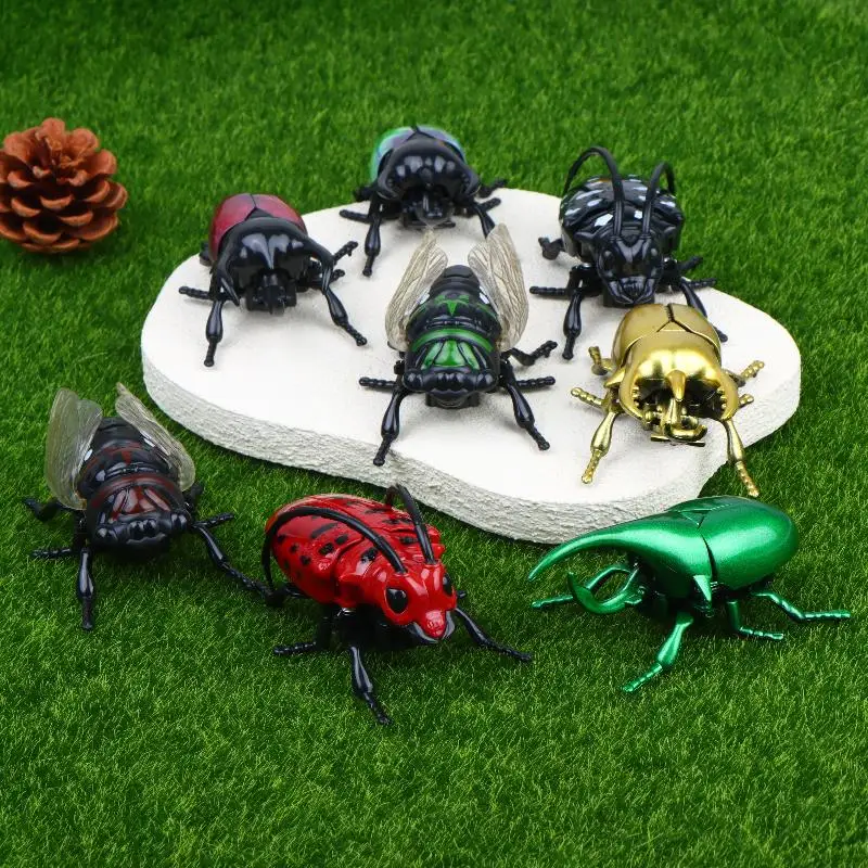 3Pcs Children Wind Up Toys Clockwork Plaything Funny Walking Toys No Battery Spring Fidget Novelty Prank Party Favors Gifts Kids