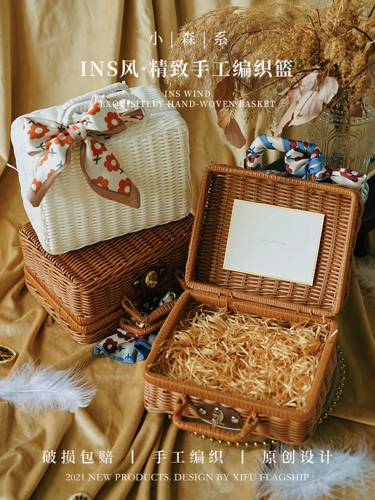 

Rattan gift box Birthday Gift Box Packing High-Grade Hand wedding Vintage eco-friendly