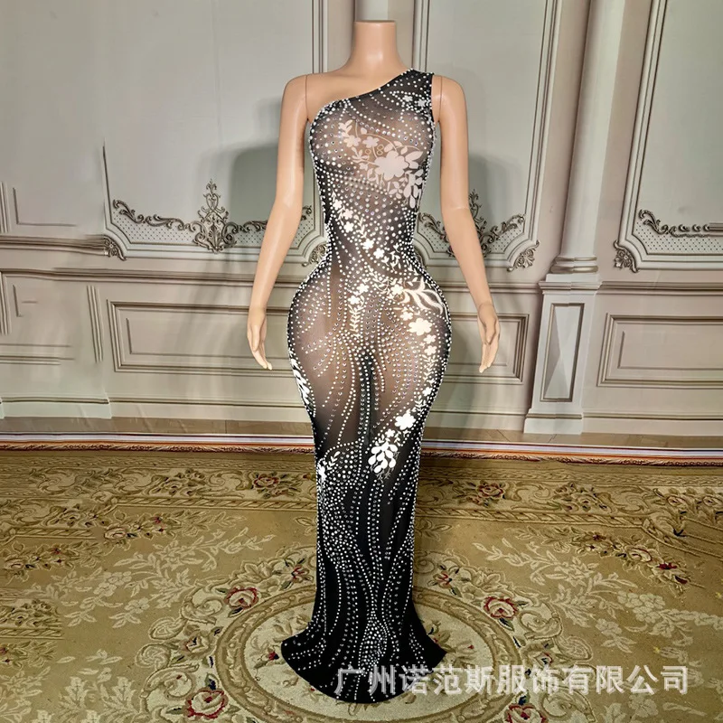 Abito trasparente sexy in rete con spalla inclinata, abiti da spettacolo per banchetti, modello adulto, abiti da passerella, abiti da compleanno per donne