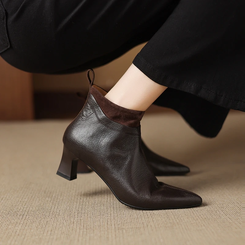 

Women's new autumn and winter leather sheepskin pointed high-heeled side zipper retro western Chelsea short boots fashion boots