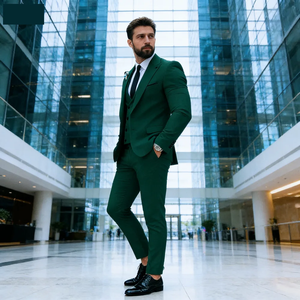 

3PCS Men's Tuxedo Suits Set with Peak Lapel Blazer Double Breasted Vest And Pants for Wedding And Business Casual Occasions