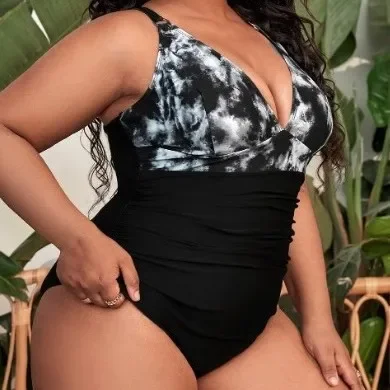 

Sexy Large Size Bikini Swimming Suit 2025 New Print Knot Design One-Piece Swimsuit from Mainland China Sportswear And Accessorie