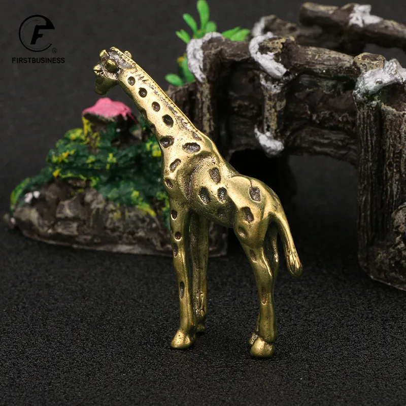 Solid Brass Giraffe Small Statue Desktop Ornament Vintage Animal Figurines Miniatures Decorations Crafts Home Decors Accessories