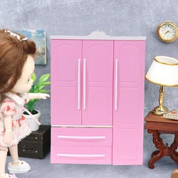 Armario moderno rosa de tres puertas para muñecas, muebles, ropa, accesorios, juguetes