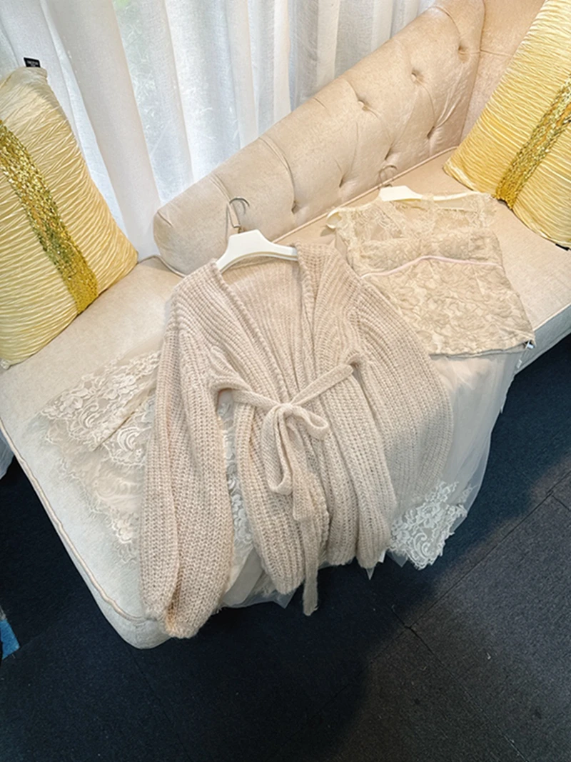 

Ele Pink Lace Vest Top with V-Ne And Strap f-Skirt Tee-Piece Set for Women Casual Sexy Faionable Spring Autumn Wear