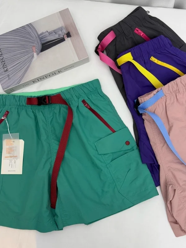 

Outdoor Mountain Series Dopaamine Color Block Breathable Hiking Sports Casual Beach Shorts High Waist Loose Fit Korean Style