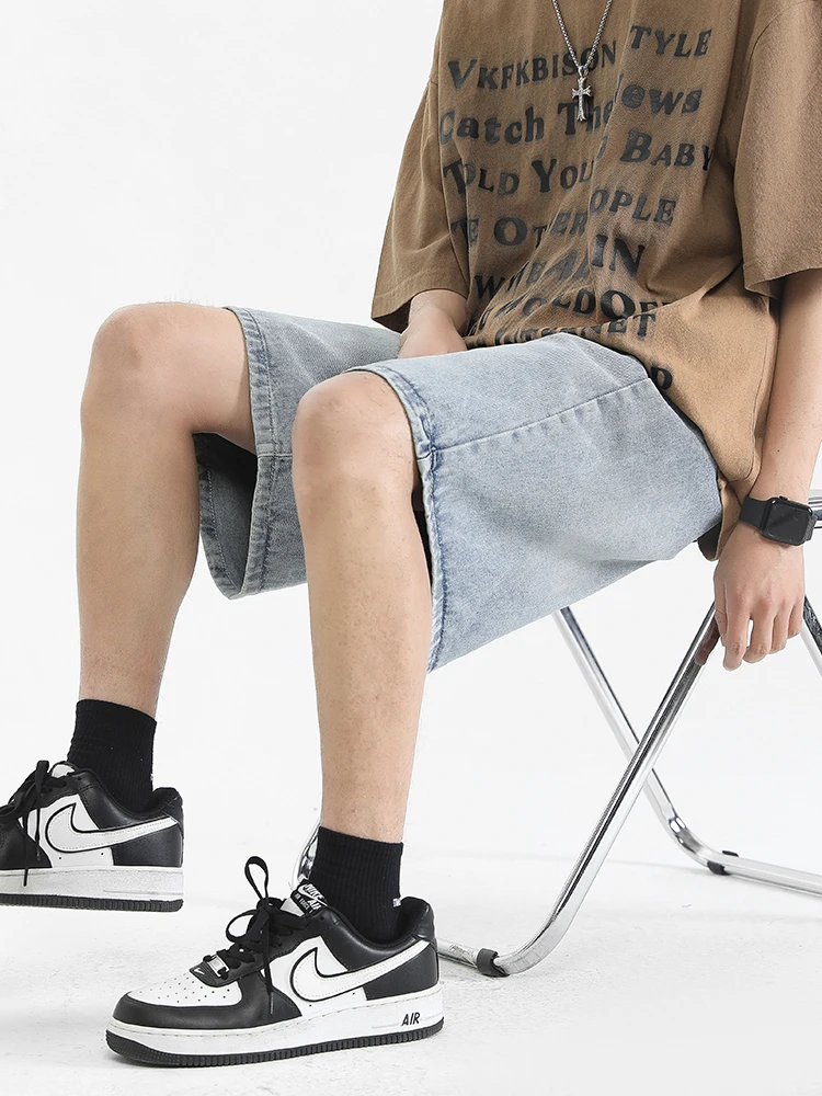

Vintage Men's Streetwear Denim Shorts Fashion Korean Loose Straight Jeans Casual Personality Wide Baggy Short Pants Male