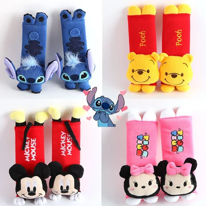 Disney Stitch coprispalle per cintura di sicurezza per auto Cartoon Mickey Minnie Car Interior Seat Belt Cover protettiva decorazione per auto