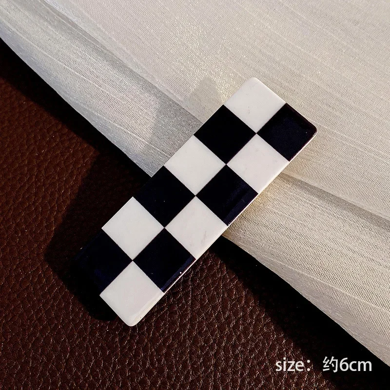 Black-and-white checkerboard Gesen Department of non-marking a word side fringe clip hair accessories