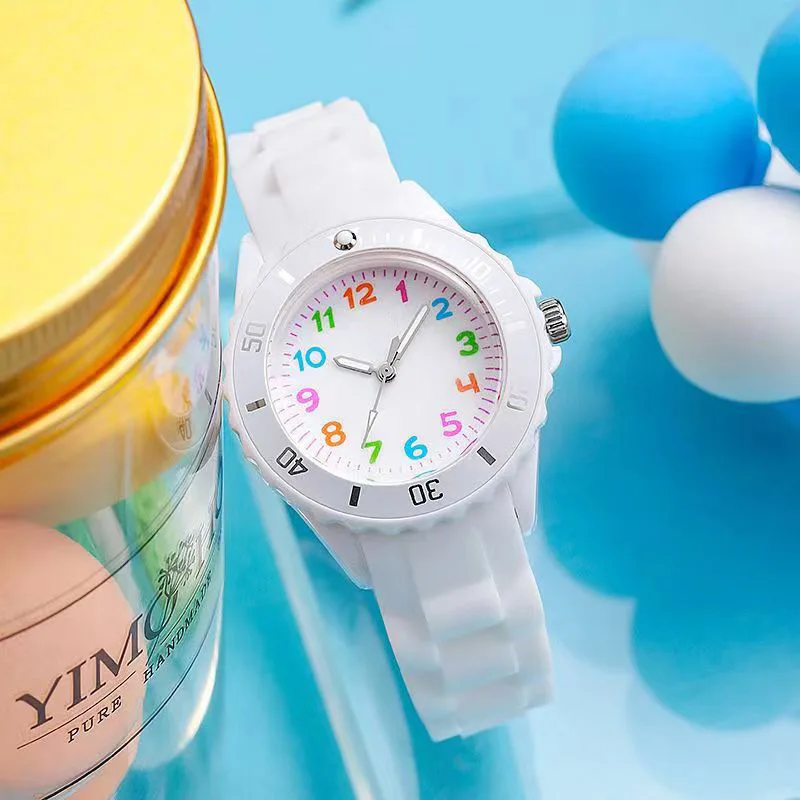 Jam tangan Analog anak-anak untuk anak laki-laki perempuan jam tangan lucu angka warna-warni tali silikon lembut untuk anak-anak jam tangan kuarsa Reloj Mujer