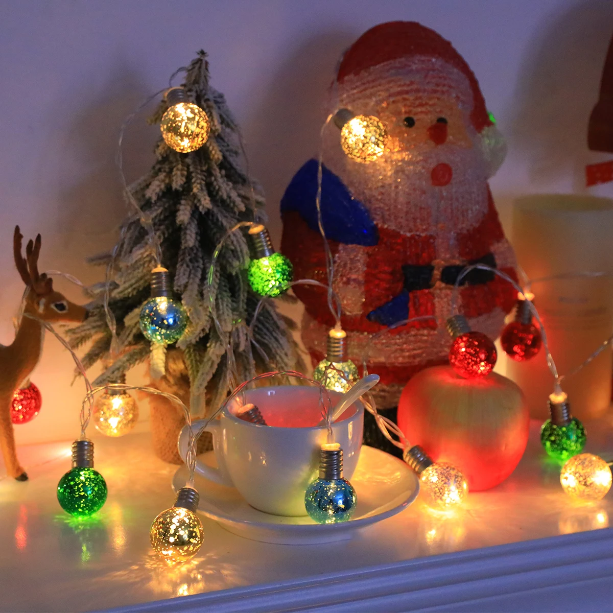 أضواء كرة عيد الميلاد LED مستديرة ملونة لطيفة - 20/10 مصباح LED، تعمل بالبطارية، لتزيين الحفلات الداخلية/شجرة عيد الميلاد/المنزل