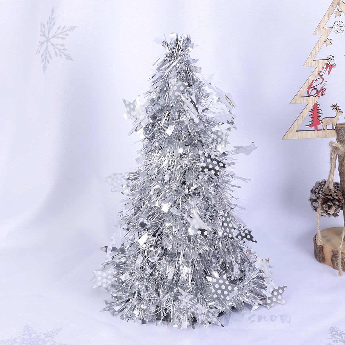 

Creative Mini Tree Decoration Simulated Shape Portable Xmas Mini Christmas Tree Ornament For Home Party Car Office Gift
