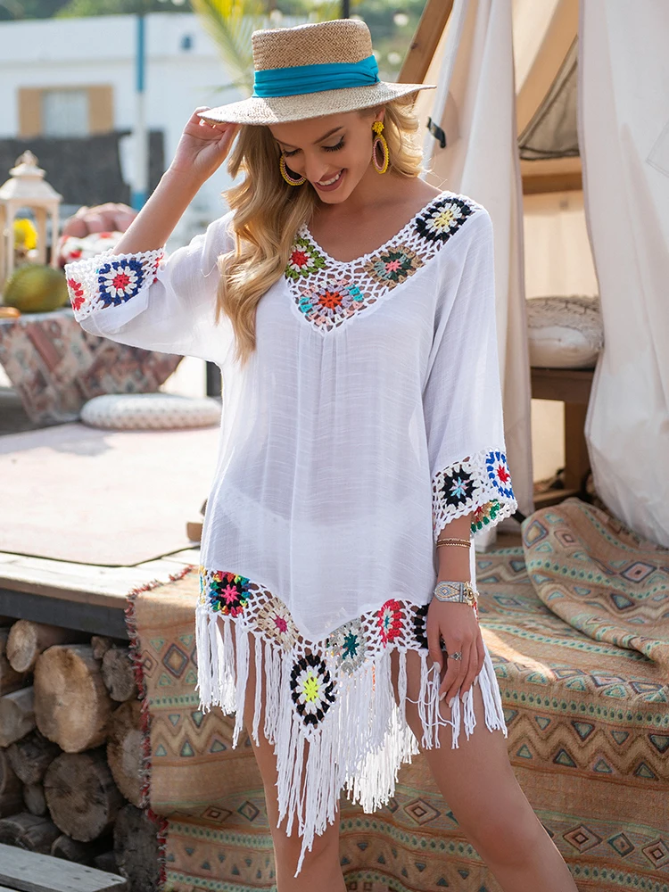 Mini abito copricostume all'uncinetto Copricostume bianco con frange Trim Abito da spiaggia sexy con tunica cava Costume da bagno estivo Abbigliamento da spiaggia