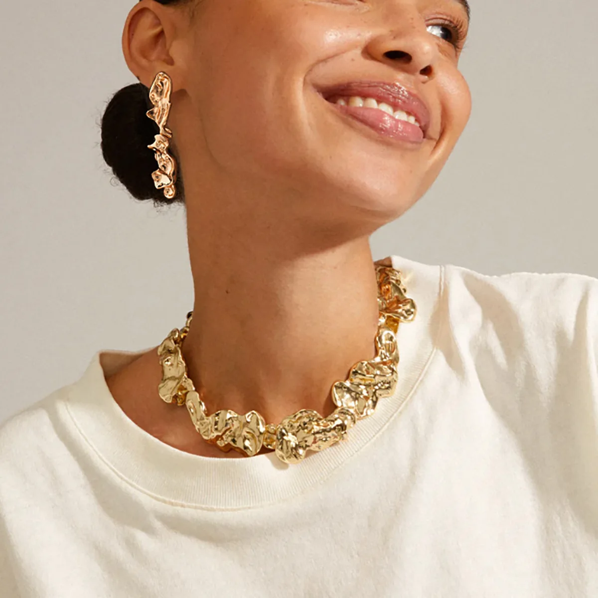 Vintage Lava Metal Choker Liquid Wrinkle Surface Irregular Molten Gothic Punk Collarbone Necklace for Women