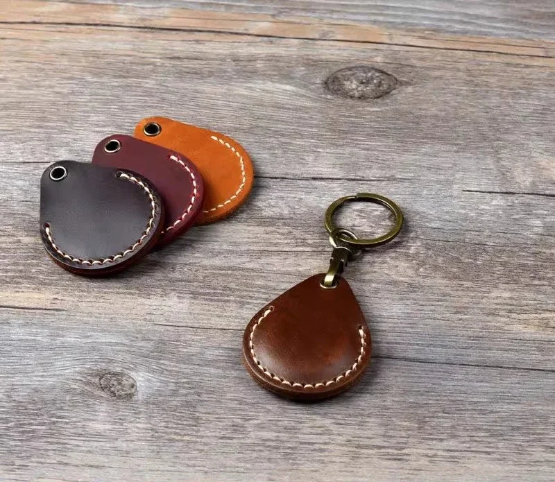 

Брелок NFC из натуральной кожи премиум-класса ручной работы — брелок с чипом NFC с индивидуальным логотипом для контроля доступа, оплаты и обмена музыки