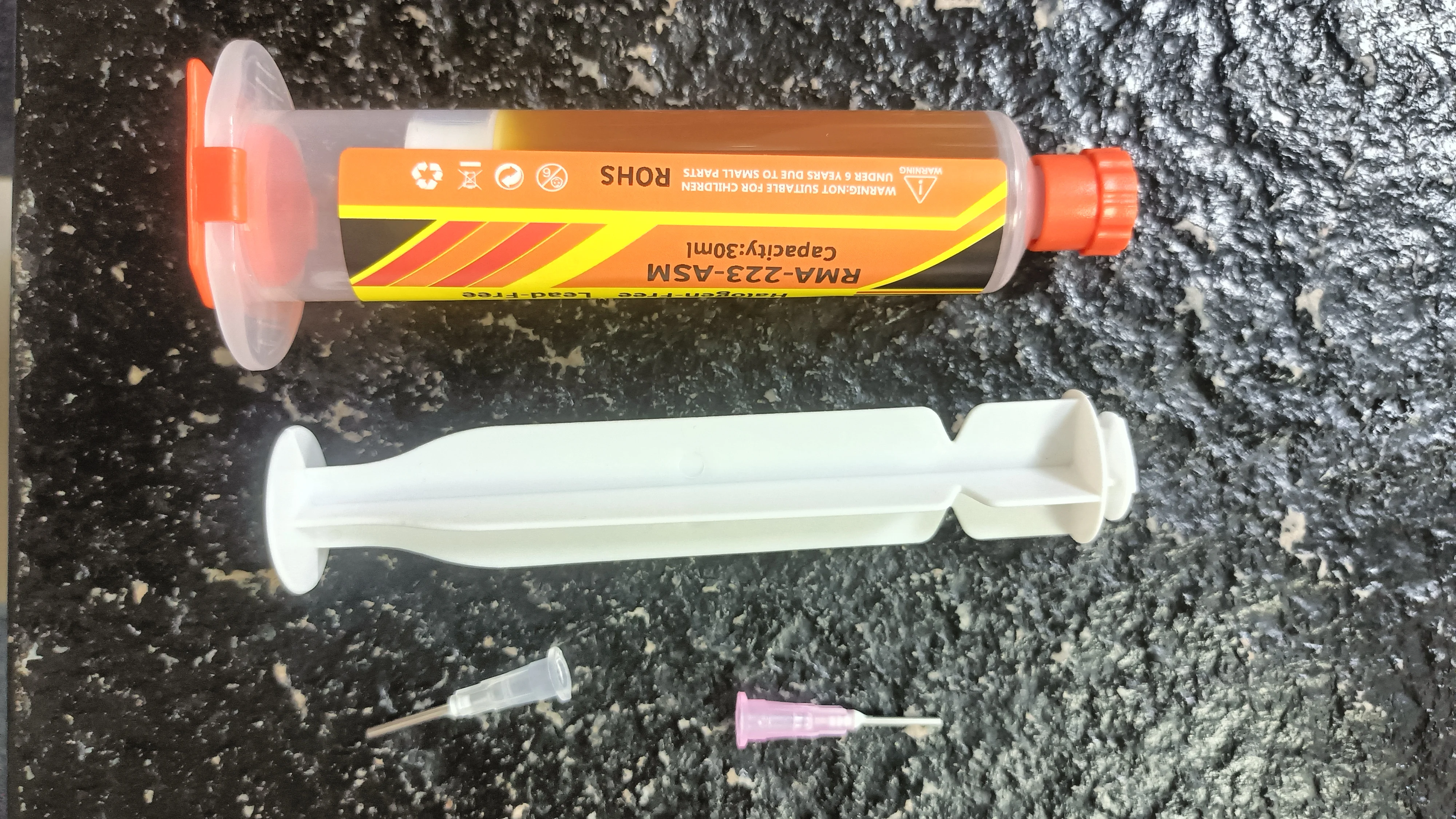 BGA Flux Paste RMA-223 Loodvrij en halogeenvrij soldeerflux voor mobiele telefoonreparatie Solderen. Niet schoon, hoge activiteit