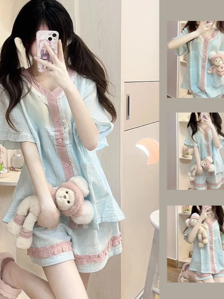 طقم بيجامة حلوة للسيدات باللون الأزرق الفاتح - بلوزة وسروال قصير الأكمام بأزرار سفلية، ملابس نوم كاجوال كاواي مناسبة للربيع والصيف #1