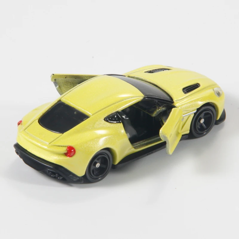 TAKARA TOMY TOMICA Aston Martin Sportwagen-Legierungsmodell, Kinderkollektion dekorativer Spielzeuge, für Weihnachtsgeschenke für Kinder.