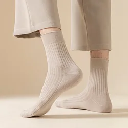3 Pairs Men Crew Socks Black and White Middle Tube Streetwear Soft Breathable Cotton Casual Socks