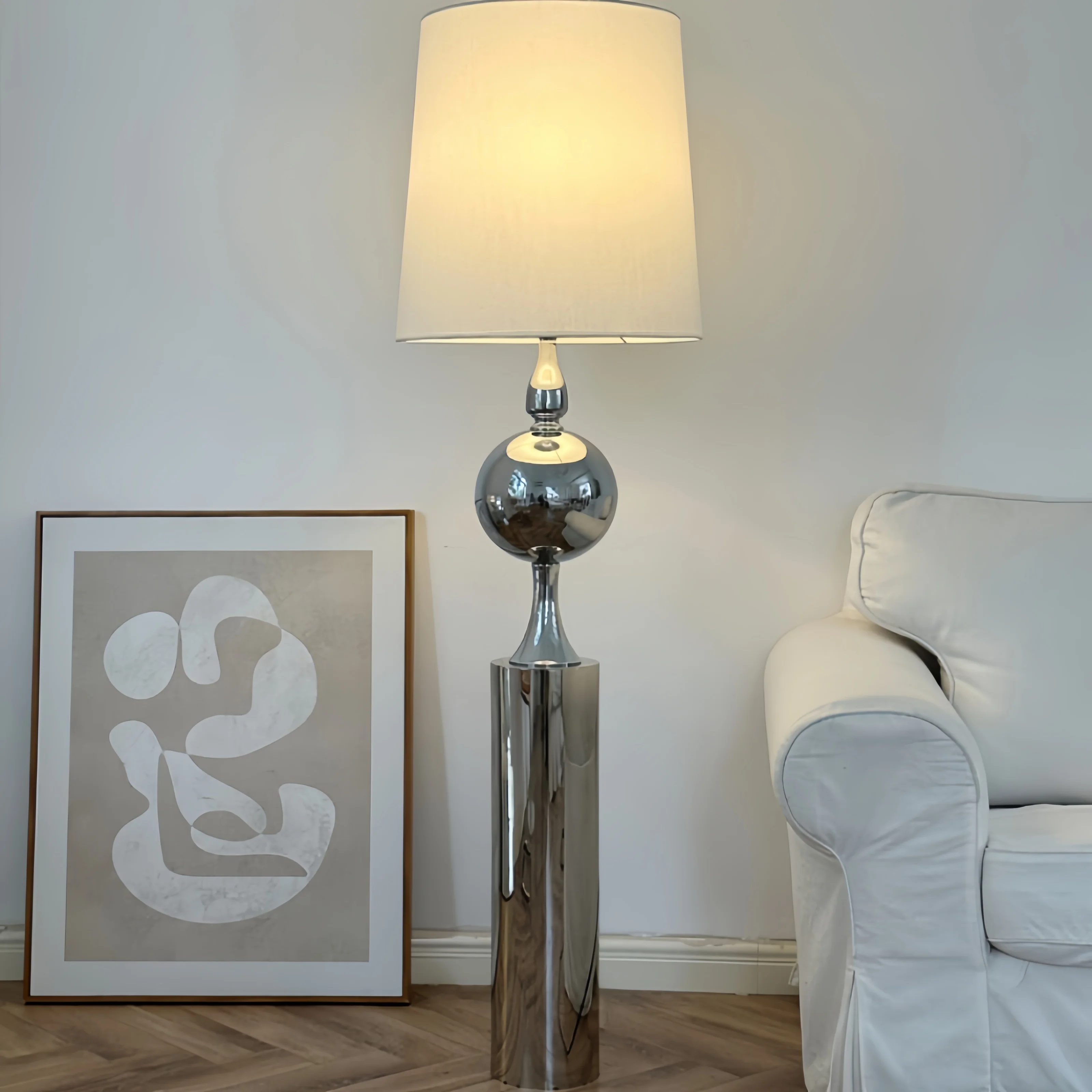 Напольный светодиодный светиль – обзор и цена Floor Lamp Tripod