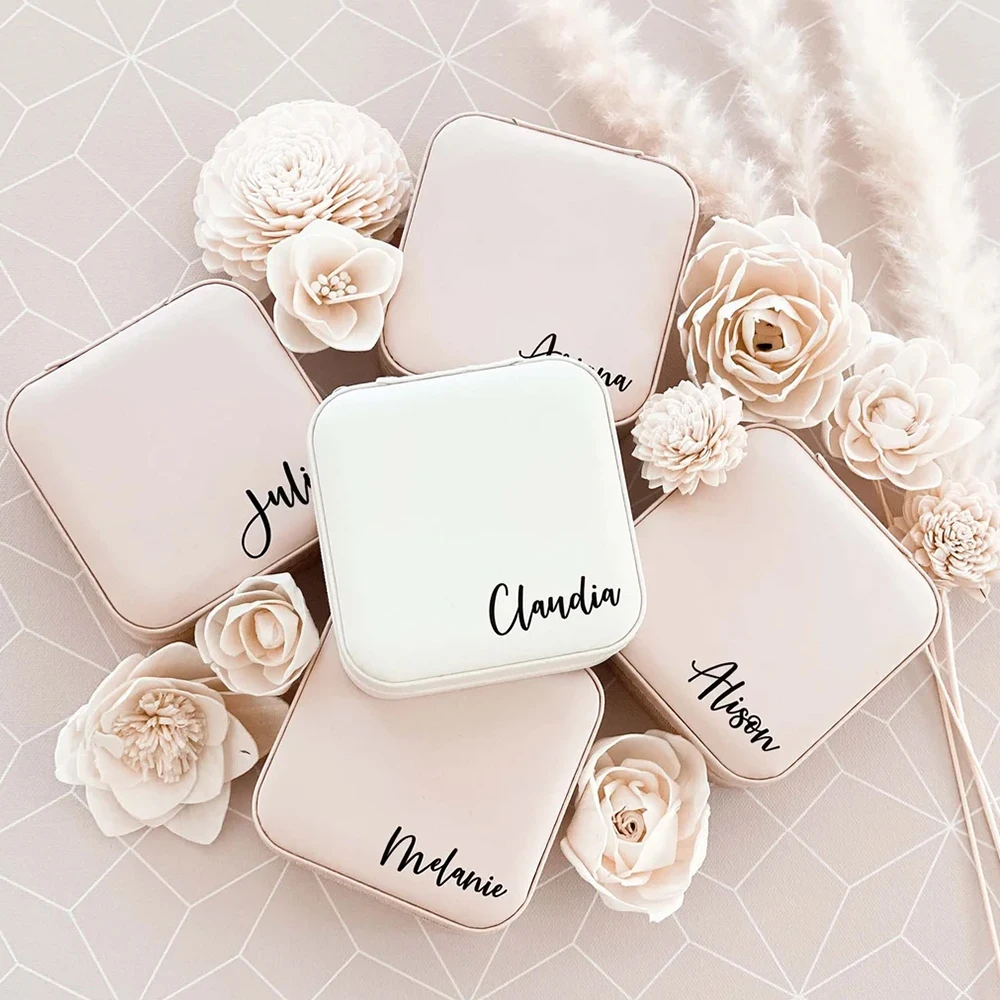 

Personalised Travel Jewellery Box Gift For Friends Appreciation Day With Name Bridesmaid Proposal Wedding Maid of Honor Favors