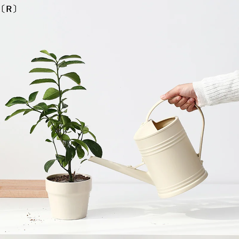 

〔R〕2L Long Mouth Watering Can Practical Flowers Gardening Tools Plant Sprinkler〔Winter2〕