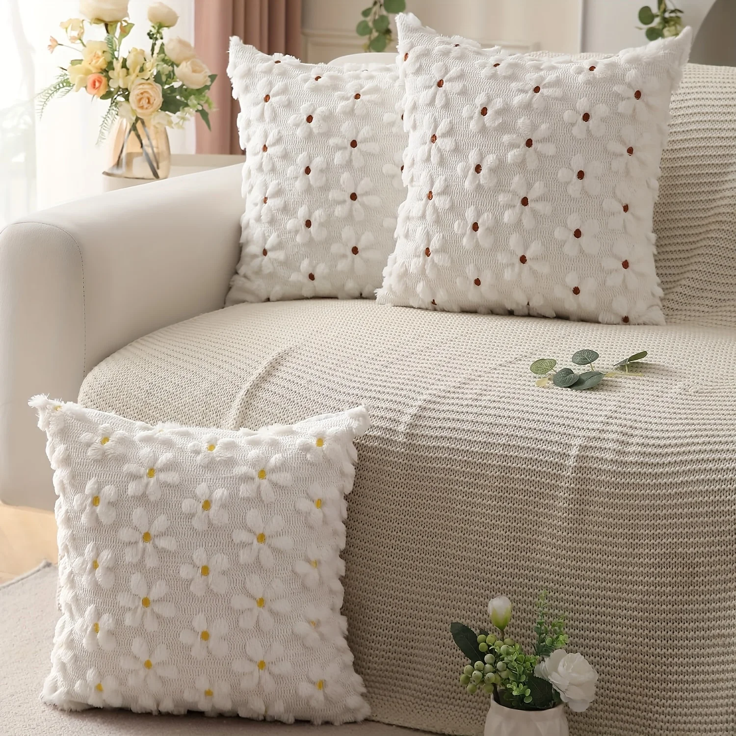 Spring Summer Pillow Covers 18x18inch Farmhouse Decor Yellow Flower Heart Daisy Soft Plush Faux Fur Jacquard Throw Pillow Covers