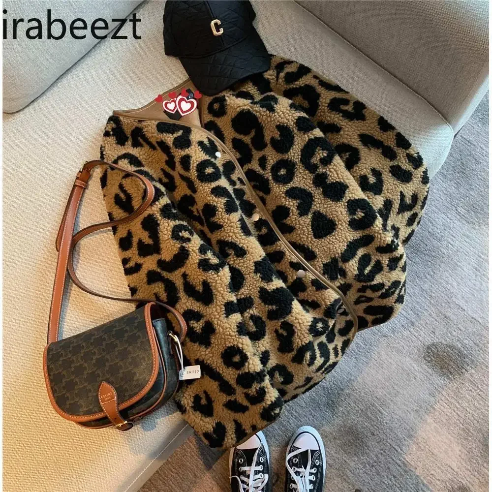 Fashion Design Fur One Short Coat for Girl Autumn 2024 Loose and Slim Casual Imitation Leopard Print Winter Jacket Women