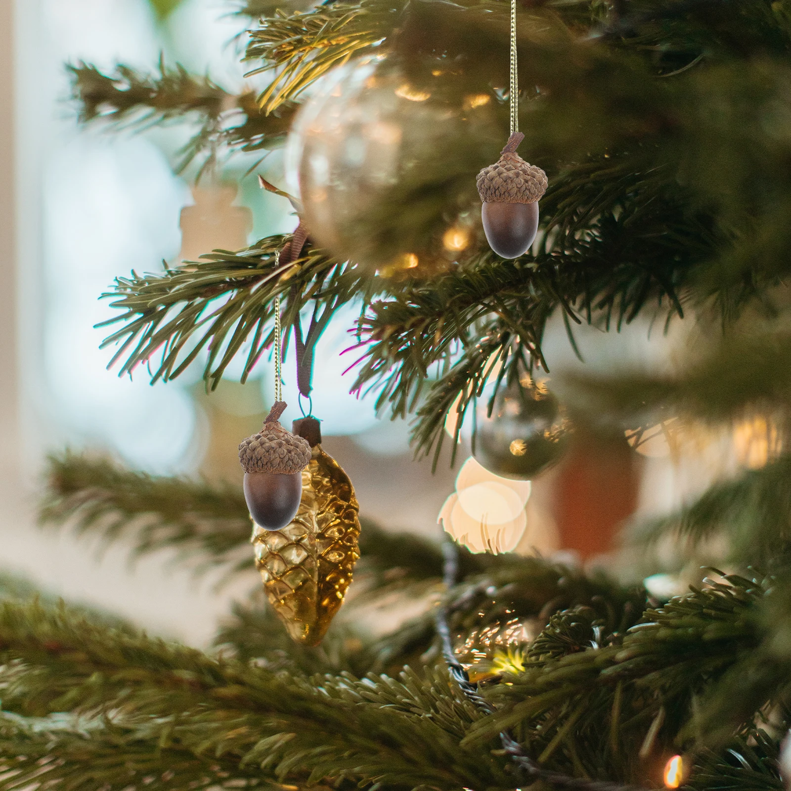 

60Pcs Artificial Lifelike Acorn Set High Simulation Decorative Nuts Ideal Holiday Festival Wedding Home Display