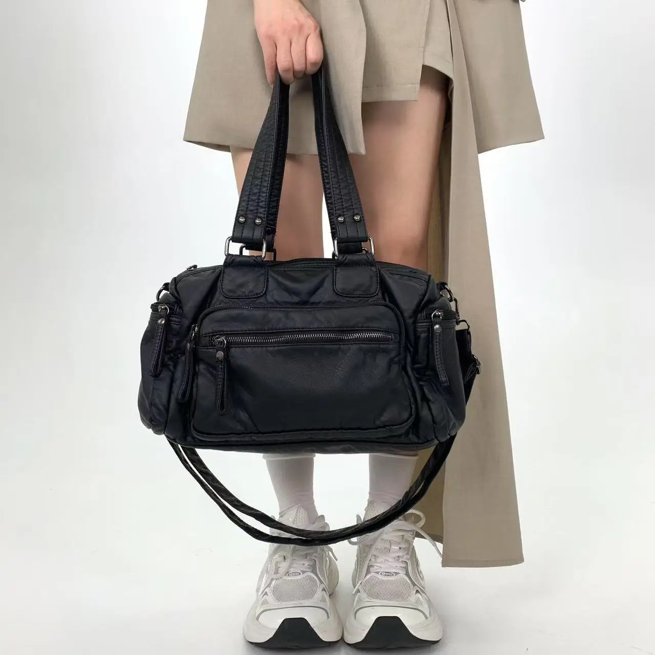 

Ladies' Y2K Millennium Hot Girl vintage tote bag with multiple pockets, street retro punk single shoulder crossbody bag