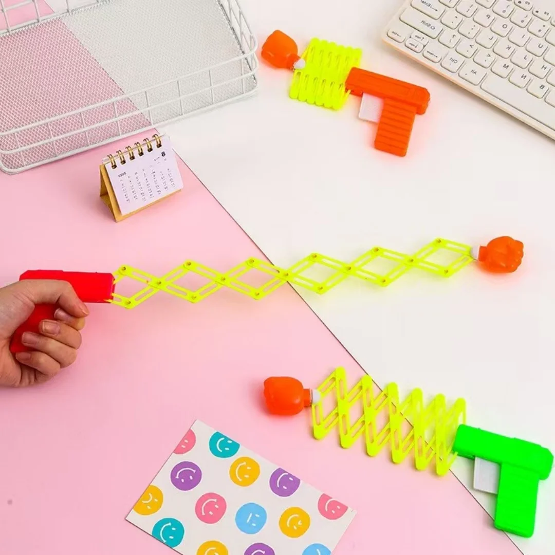 3 Pcs Fun Telescopic Fist Funny Toy Children\'s Birthday Halloween Party Supplies Gifts Christmas Carnival Party Gift Rewards