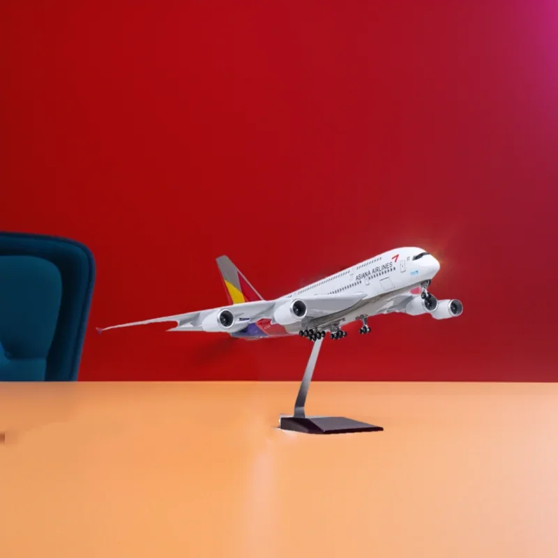 

Diecast Resin Plane Toys For Asiana Aircraft Model Airbus A380 Aviation Model 1/160 Scale With Led Lights And Wheels