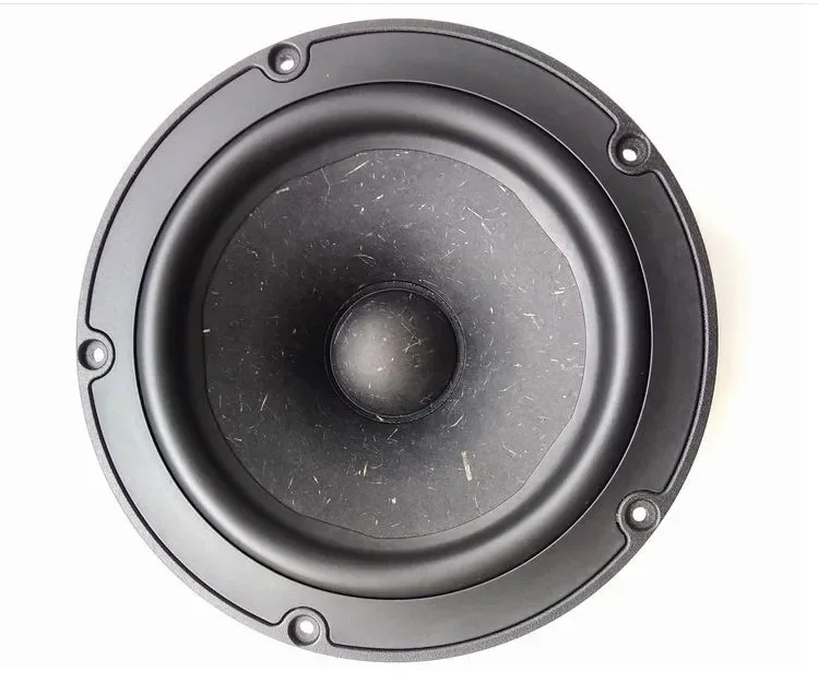 

Original 1 Driver Unit, Mid Range Speaker, Cast Aluminum Frame, Wood Pulp Cone, 8 Ohms/80W NE180W-08/04 6.5“