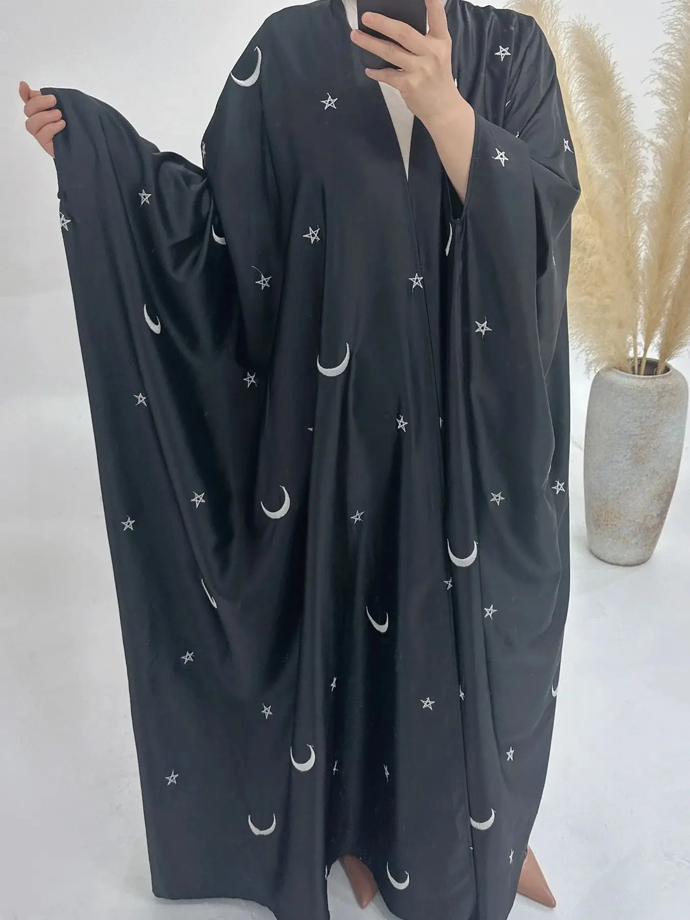 Mode Maan Borduurwerk Kimono Oversized Moslim Gewaad Abaya Syari Vrouwelijke Full Length Moslim Abaya Aanbidding Service Abayas Wy1983