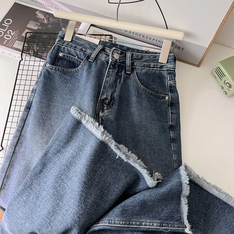 جينز ريترو مغسول عالي الخصر للنساء موضة الخريف حافة خام متعددة الاستخدامات مستقيمة الساق واسعة الساق طول الأرض سروال جديد