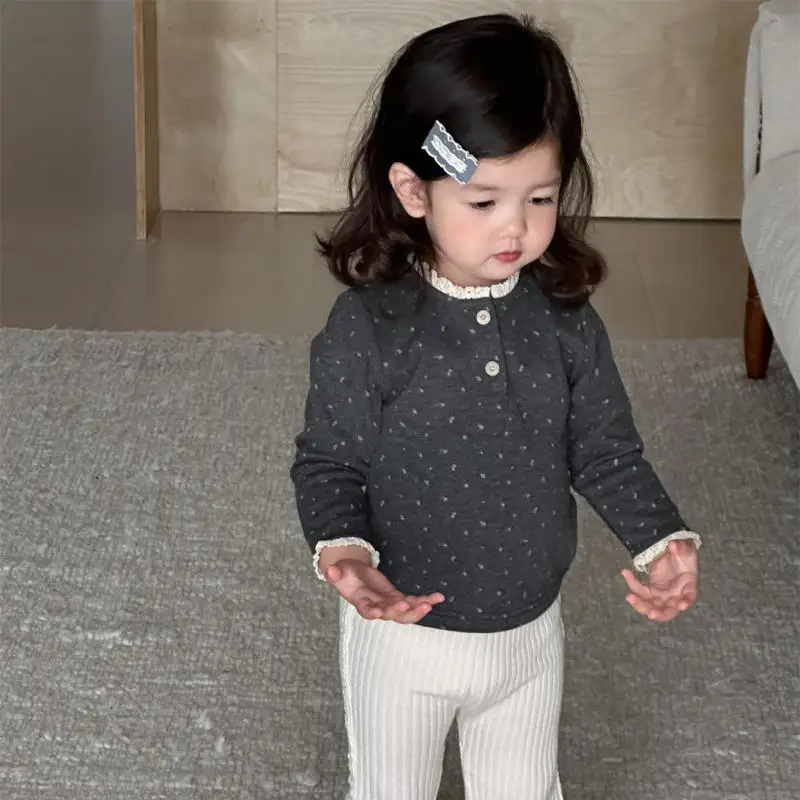 

2025 Autumn New Baby Long Sleeve T Shirts Cotton Girls Floral Bottoming Shirts Infant Cute Lace Collar Tops Toddler Clothes