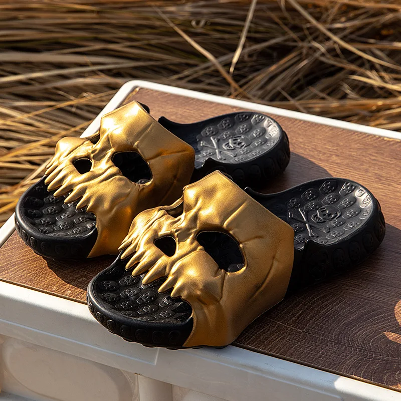 New Personalized Skull Design Slippers for Men 2023 Summer Fun Novelty Slides Thick Sole Platform Beach Non-slip Women Sandals