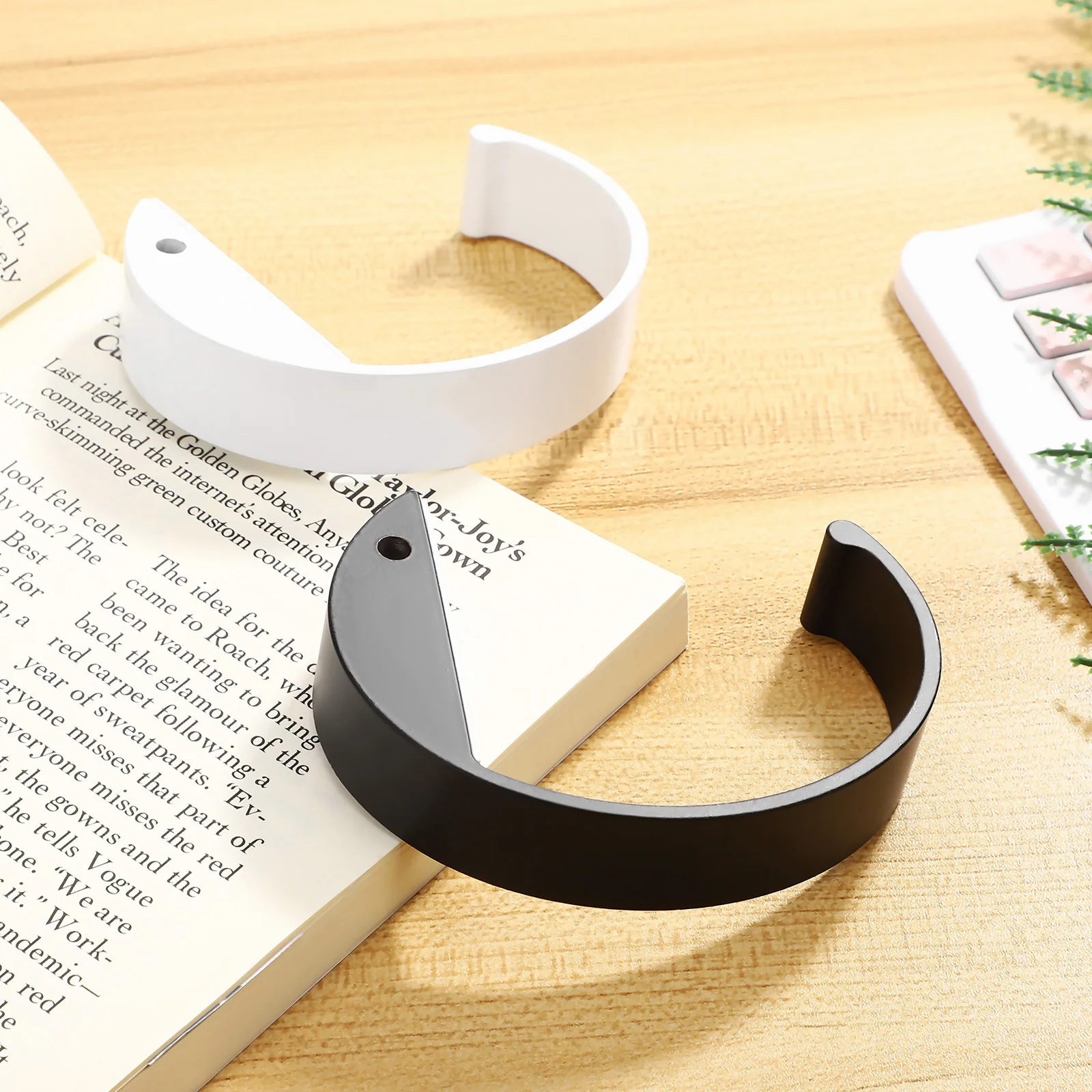 2pcs Bag Hanging Table Purse Hanger Desk Backpack Handbag Holder Metal Hanging Hook Purse Hook For Table Desk Accessories