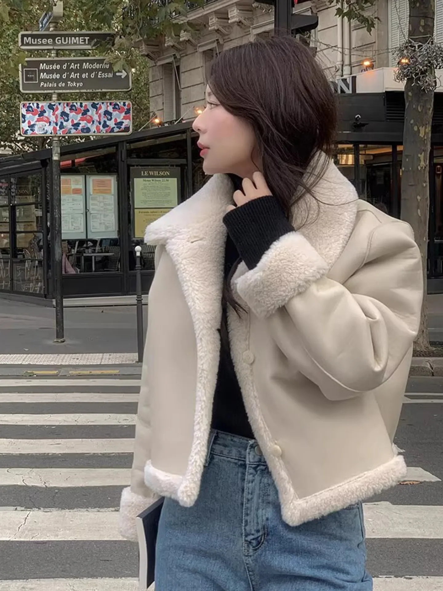 

Retro Lapel Lamb Fur ort Jaet Women's 2025 Winter New Double-Sided Wear Loose Versatile Top Commute Sle Button Closure