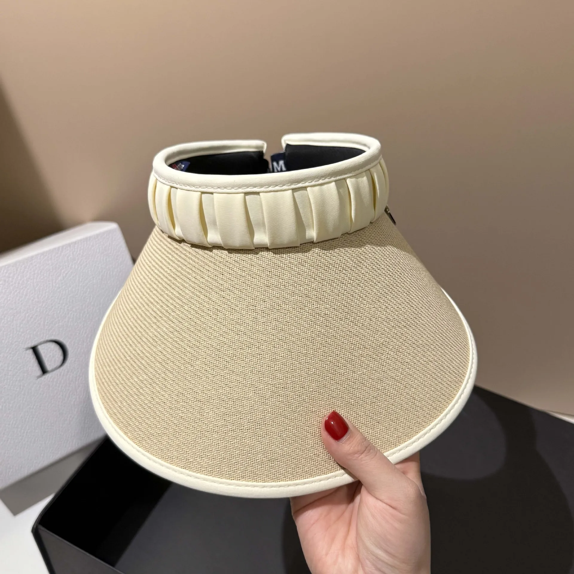 

2025 Korean Wide Brim Sun Hat - UPF 50+ Straw Visor Cap for Women, Adjustable Open Crown