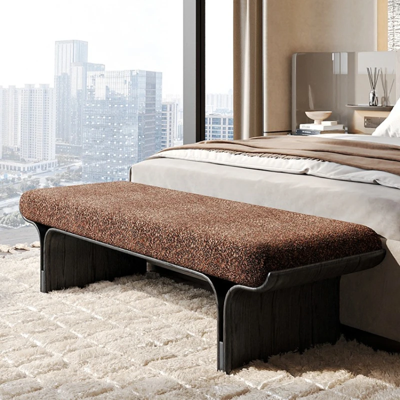 مقعد بجانب السرير لغرفة النوم الرئيسية على طراز المال القديم الإيطالي الفاخر، مقعد تغيير الأحذية في غرفة النوم #5