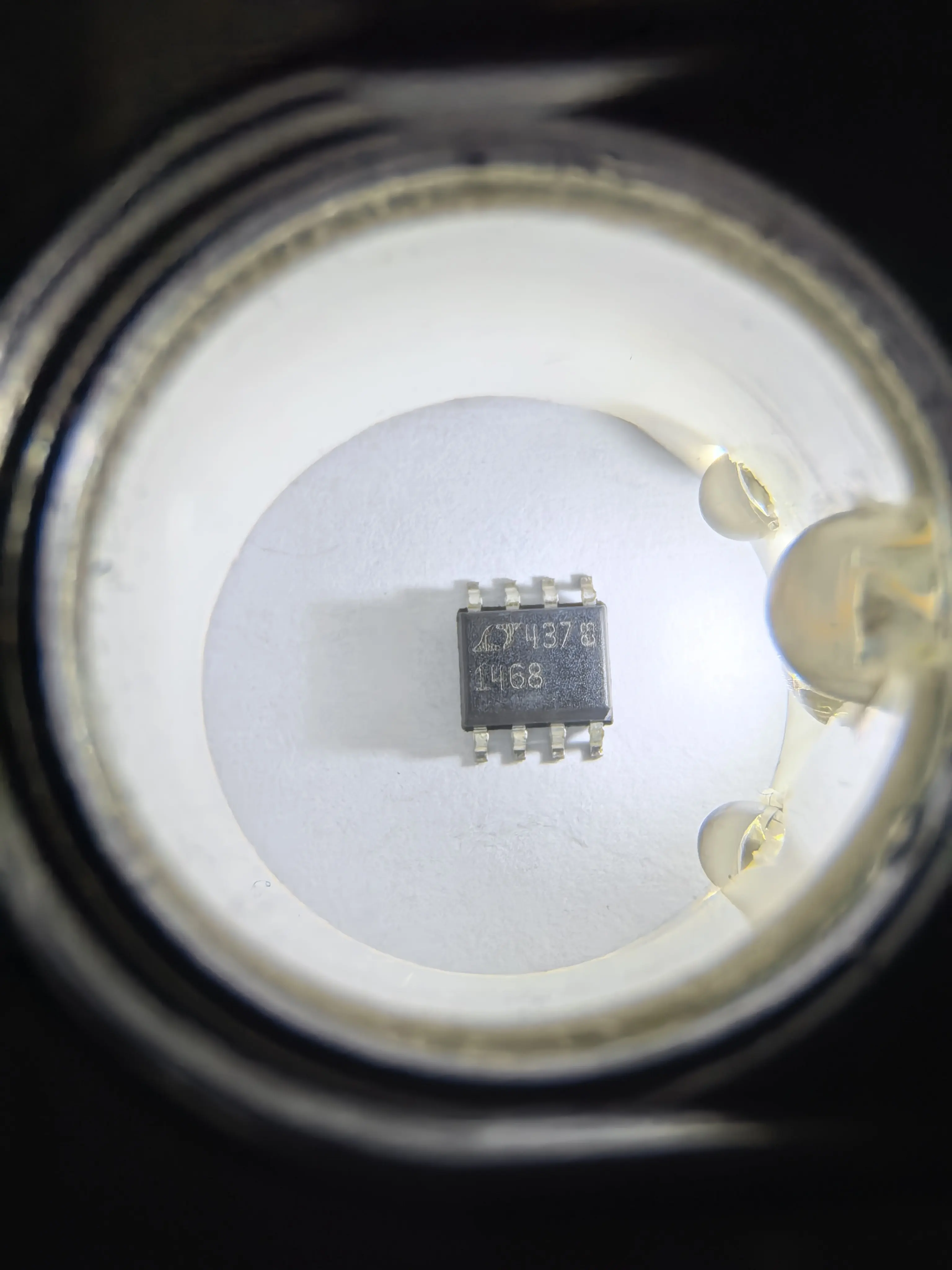 LT1468 LT1468CS8 LT1468IS8 - 90MHz, 22V/us 16-Bit Accurate Operational Amplifier