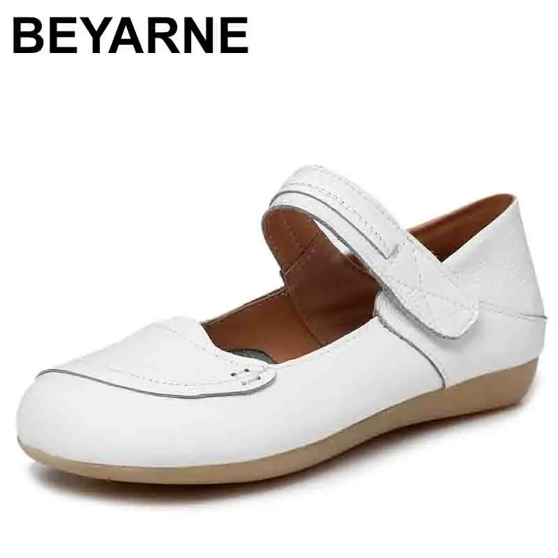 

Spring Soft Cowhide White Flats Nurse Work Shoes Summer Hole Leather Sandals Soft Comfort Shoes Woman Flat Shoes