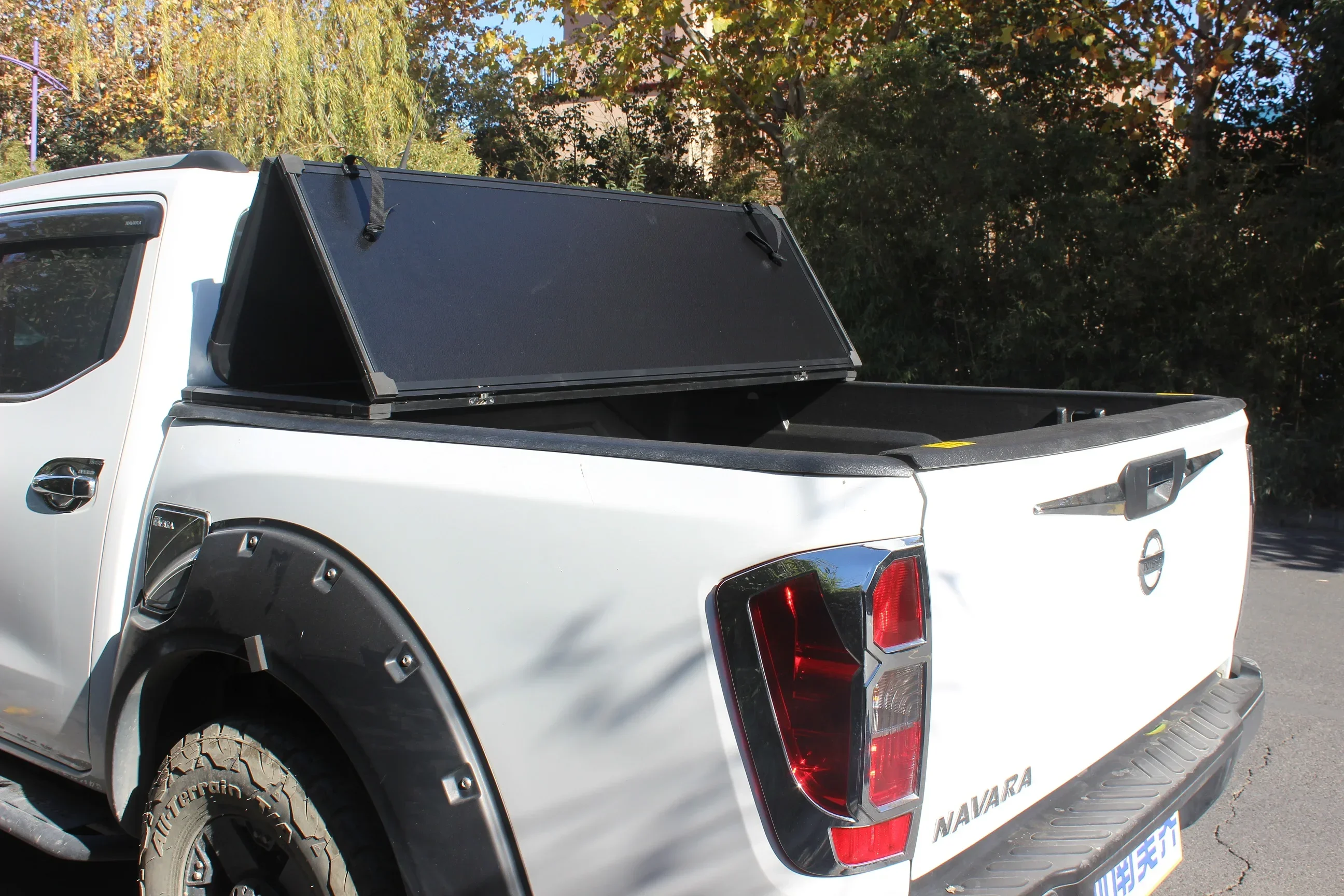 Off road personalizado-ajuste captador tonneau cobre alumínio anti-oxidação tri-fold dossel caminhão cama protetor para ford ranger f150