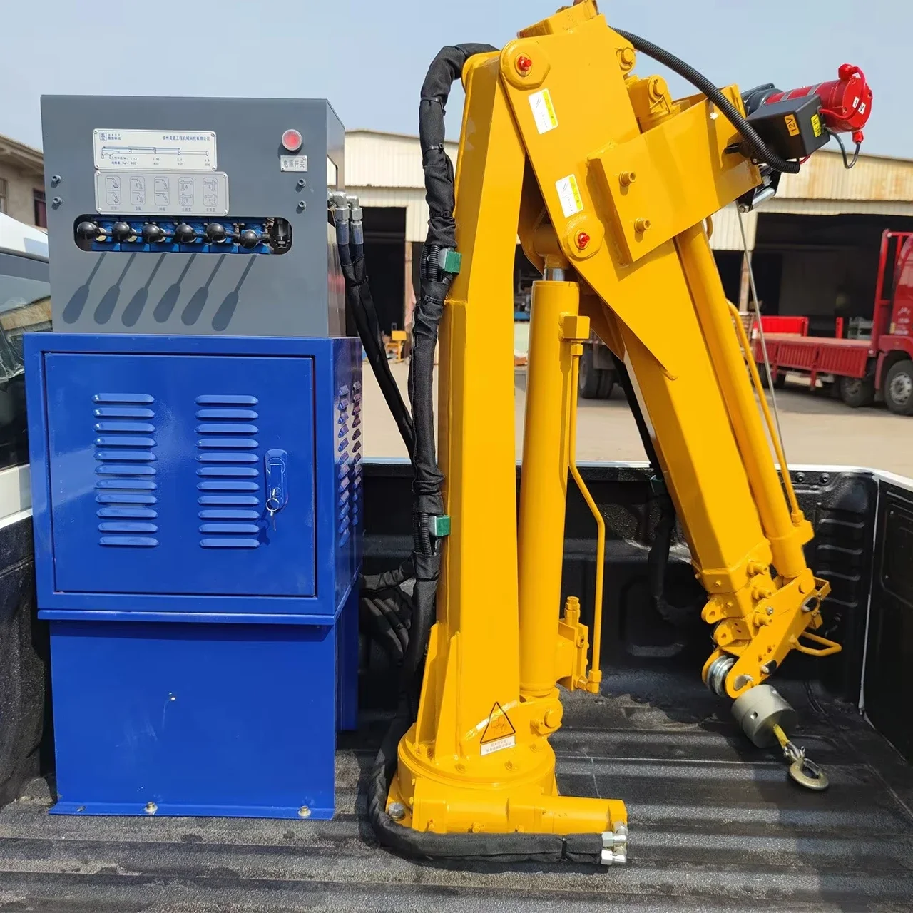 Wireless Remote Control Imported Crane Cargo Truck Mini 0.8ton 1.3 Ton 1.8ton Truck Mounted Crane for Vehicles
