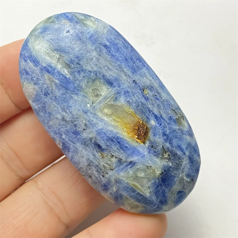 Natural High-quality Blue Crystal Stone Palm Hand Polished Meditation Spiritual Home Decoration Ornaments