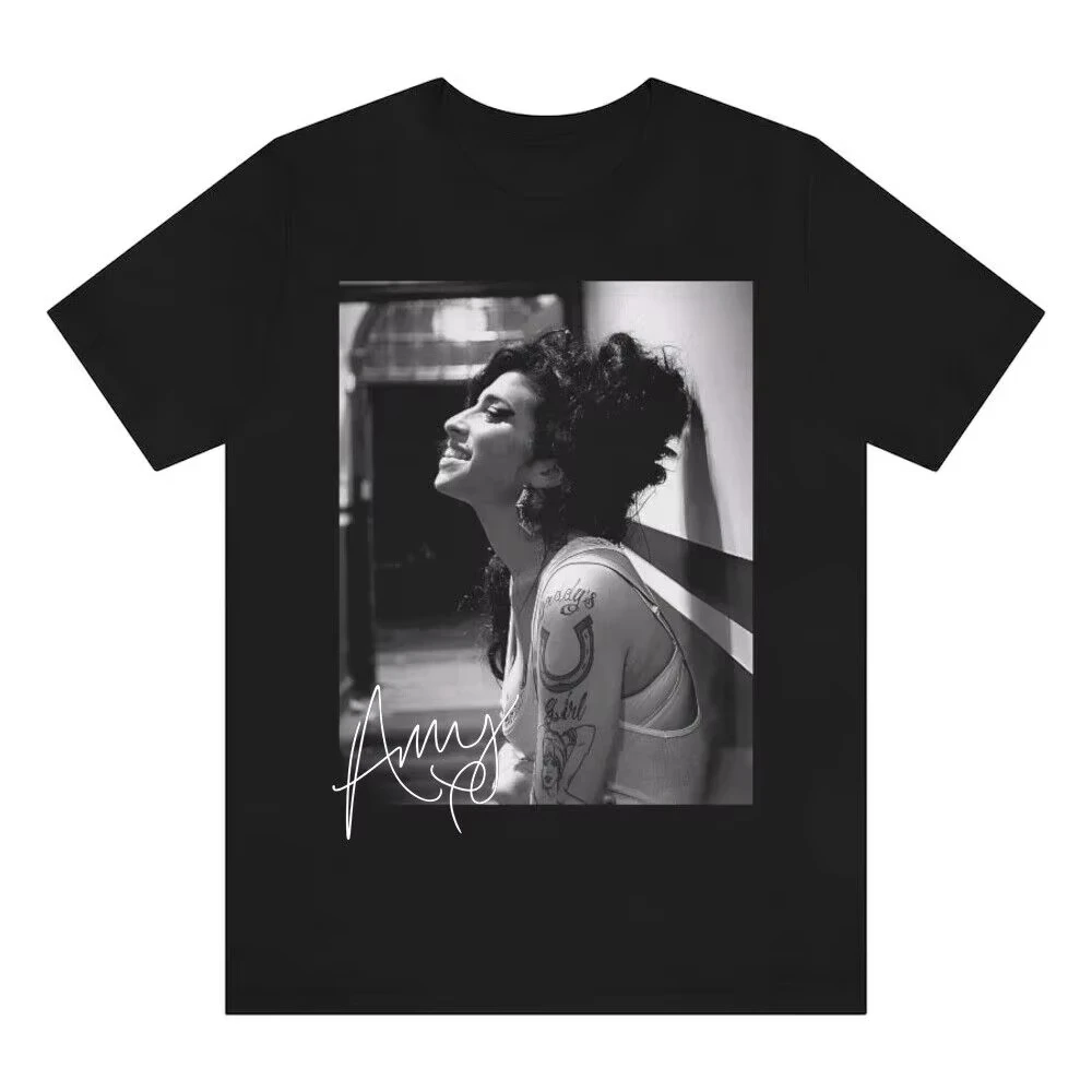 Vendita calda Amy Winehouse Legardary T-shirt Stampa Tees Uomo Donna Cotone Manica corta T Shirt Casual Hip Hop Top Estate Streetwear
