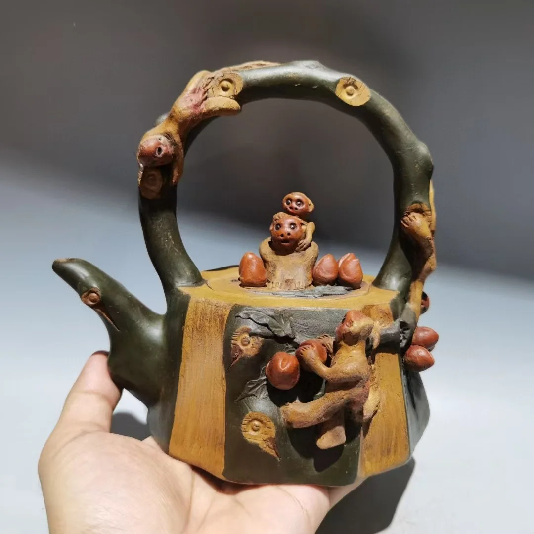 

Уникальный старый китайский чайник из пухлой глины ручной работы YiXing, обезьяна в форме персика, # 04, с меткой, Бесплатная доставка