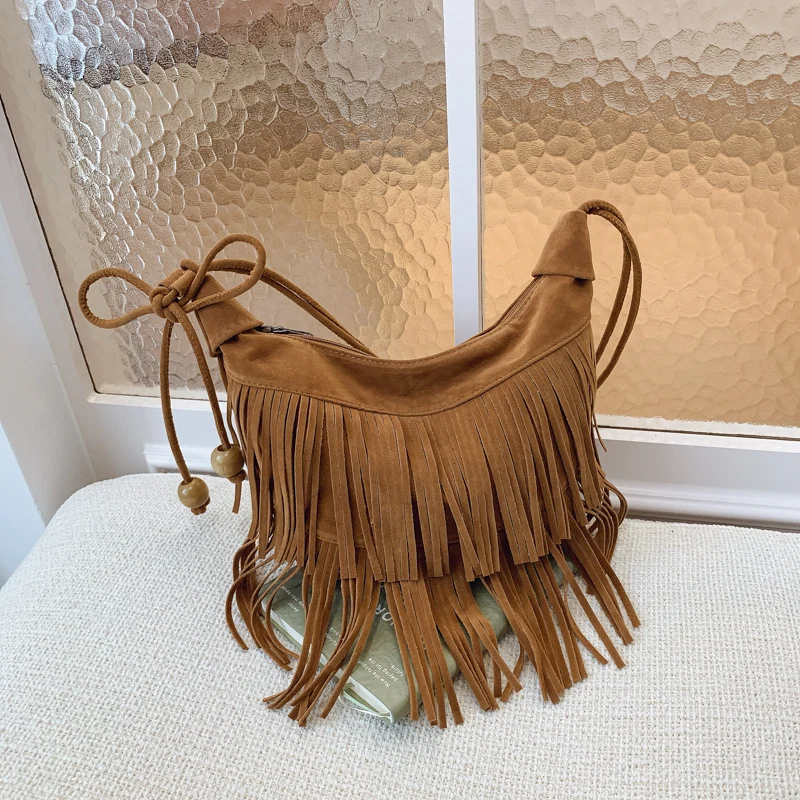 

2025 Versatile Commuting Solid Tassel Crossbody Bags Faux Suede Zipper Sewing Thread Shoulder Bags Simple Ladies Bags on Sale