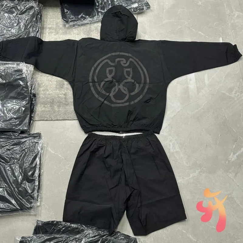 25ss Street Men Women Outdoor Travel Kanye Jackets Set Oversized Sunscreen Gosha Zipper Hoodie Casual Loose Windbreaker Shorts